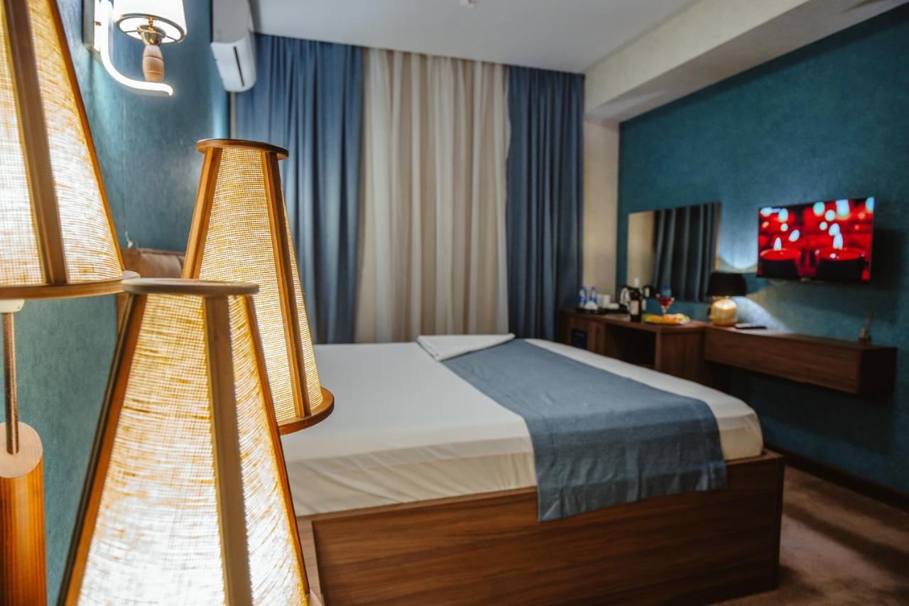Alison Hotel Баку Экстерьер фото