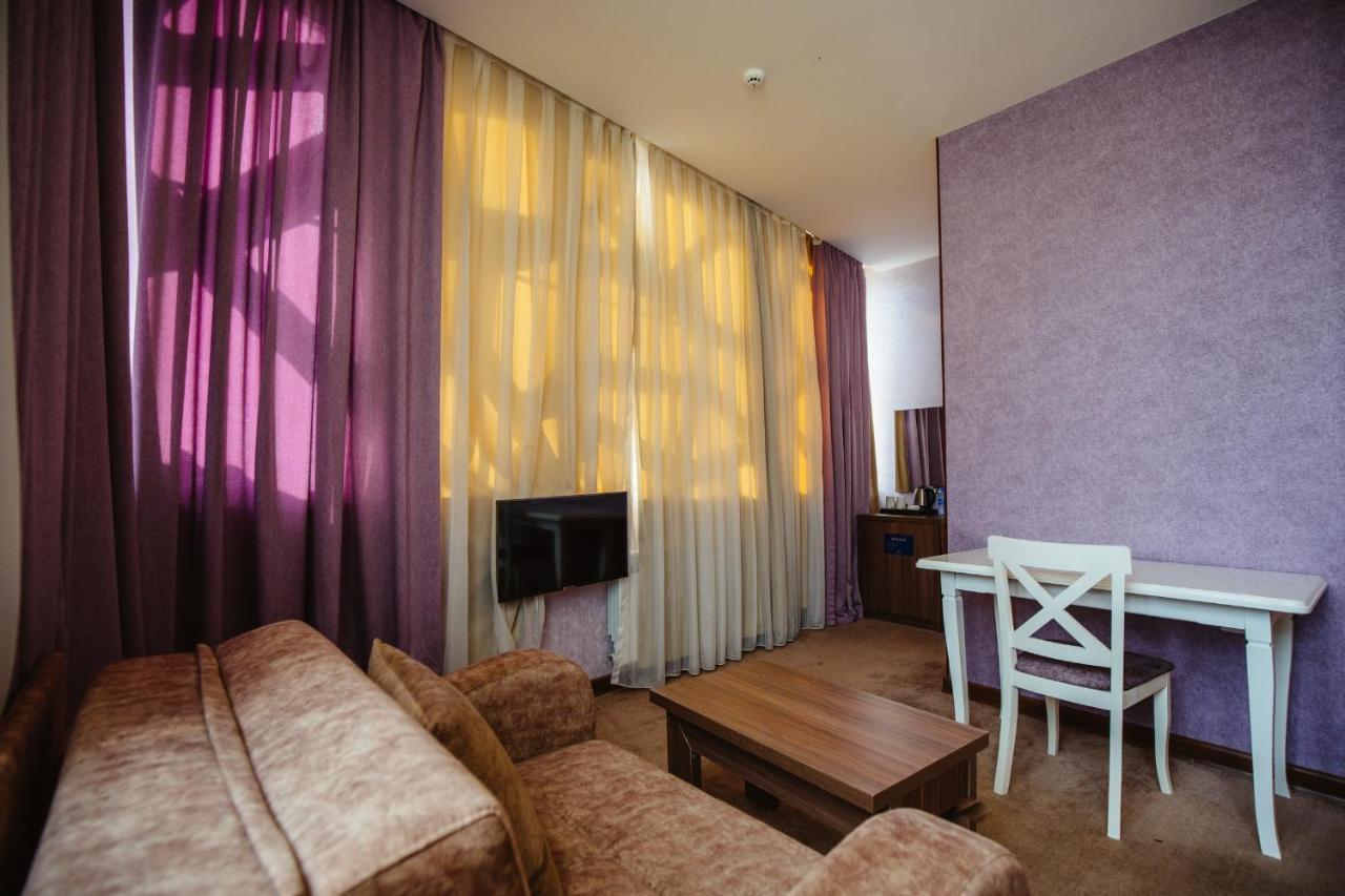 Alison Hotel Баку Экстерьер фото