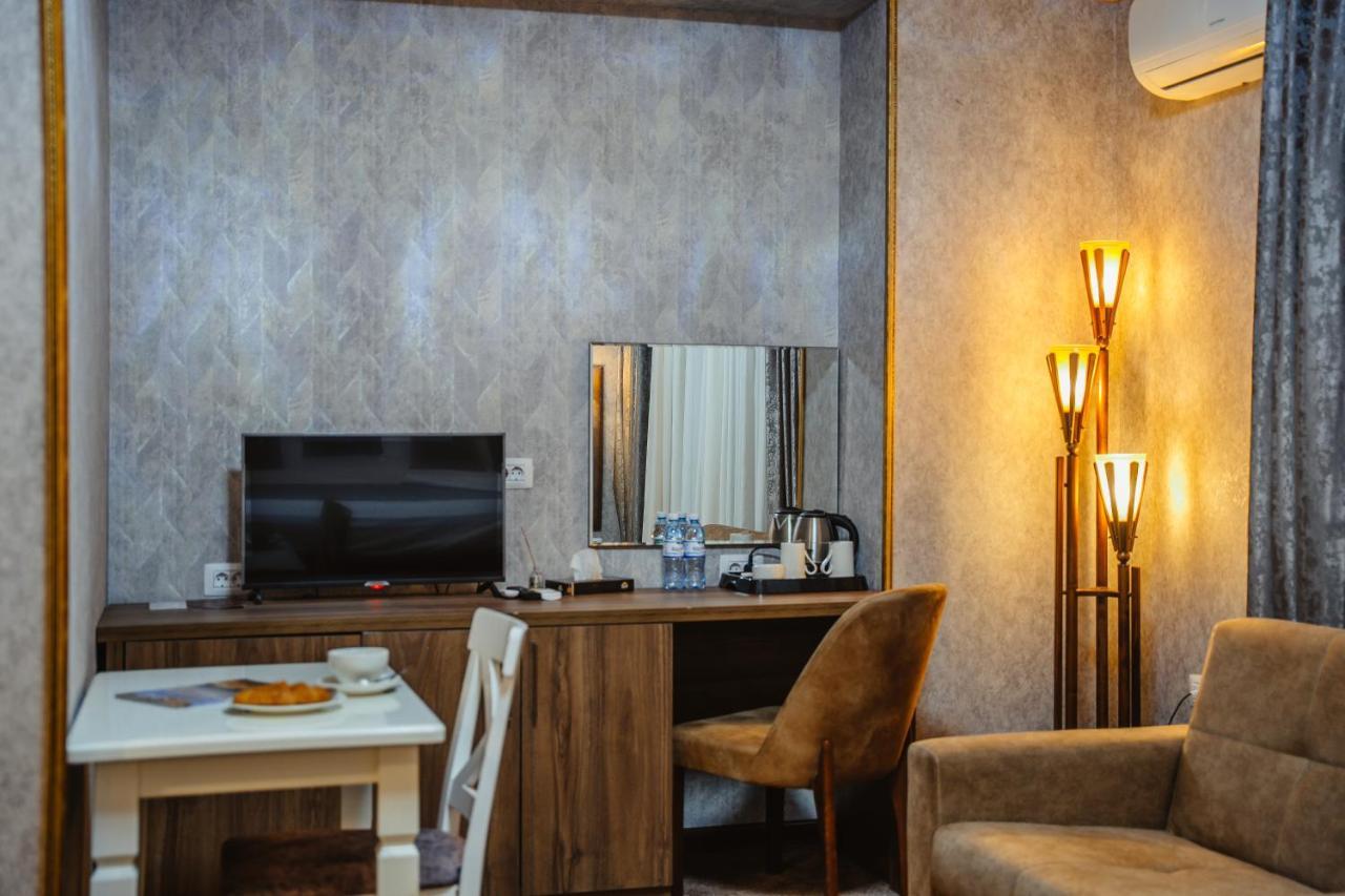 Alison Hotel Баку Экстерьер фото