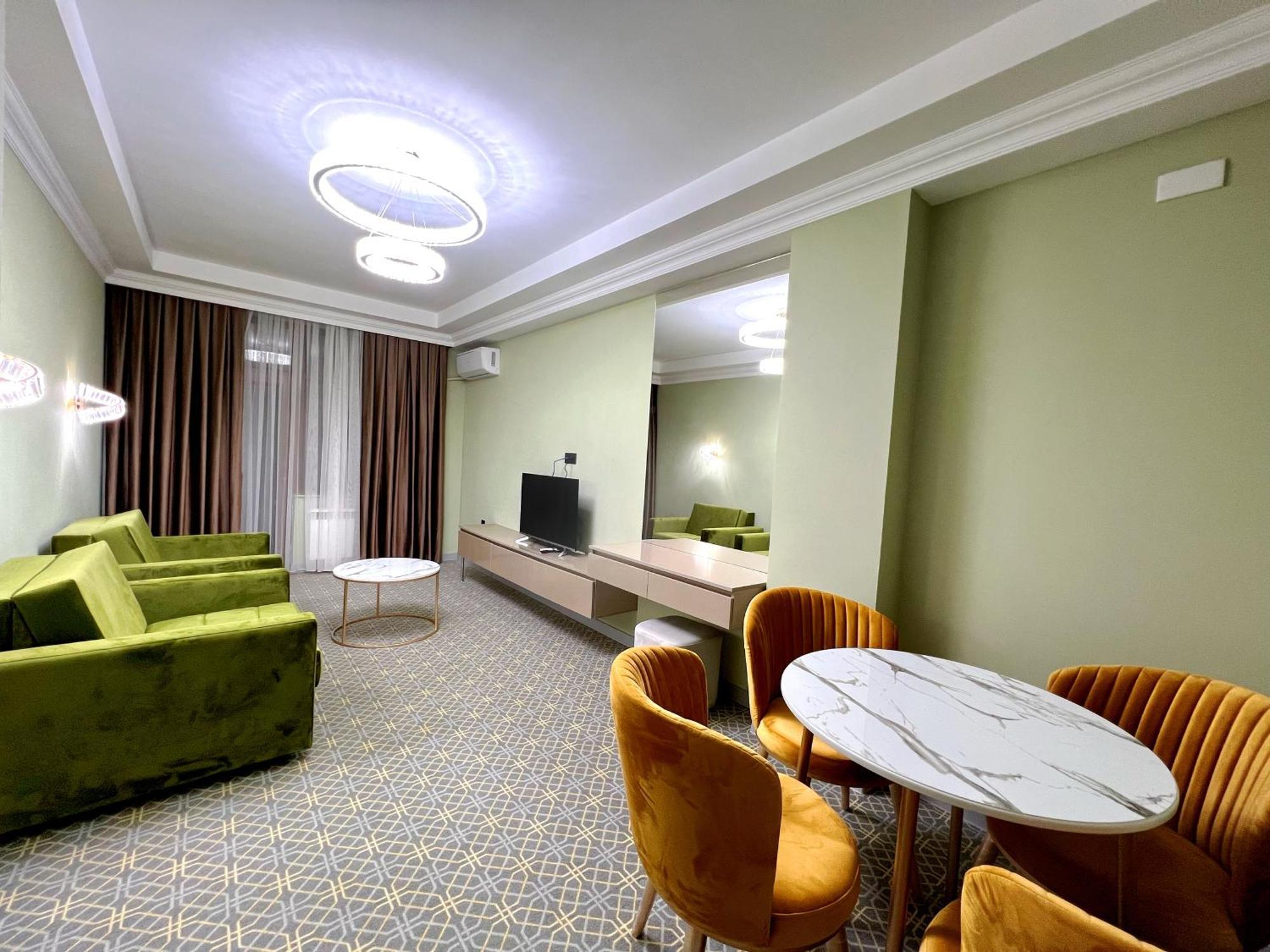 Alison Hotel Баку Экстерьер фото