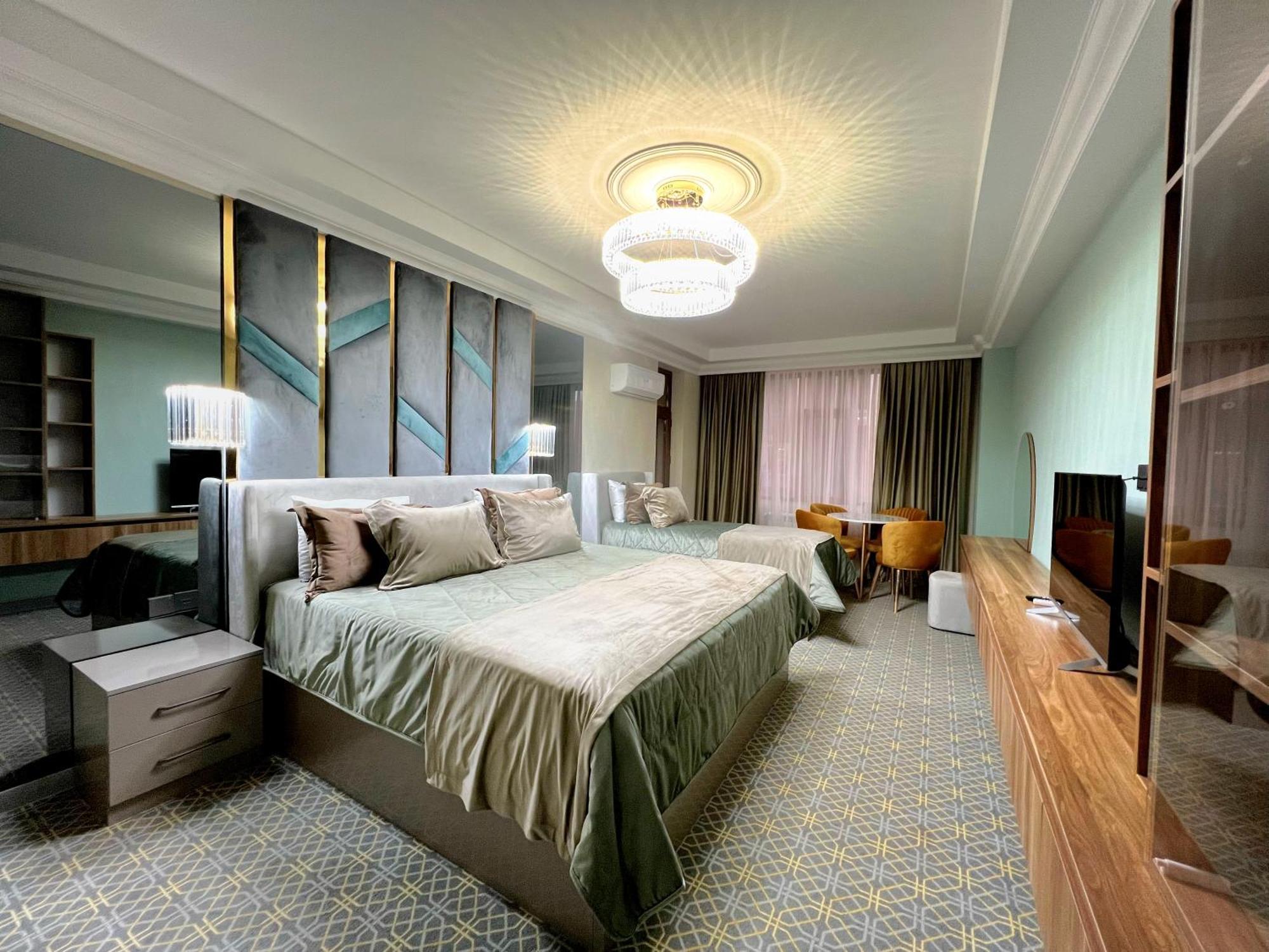 Alison Hotel Баку Экстерьер фото